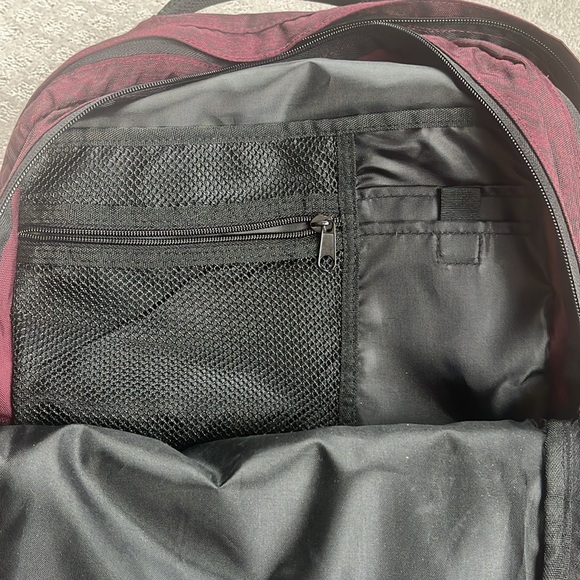 Victoria’s Secret PINK Collegiate Logo Backpack Maroon Marled and Black - Picture 4 of 4